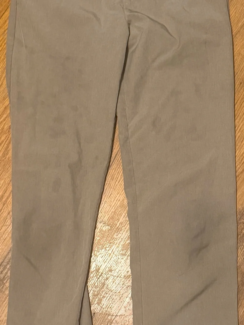 Vineyard vines performance lightweight khaki pants youth size 12